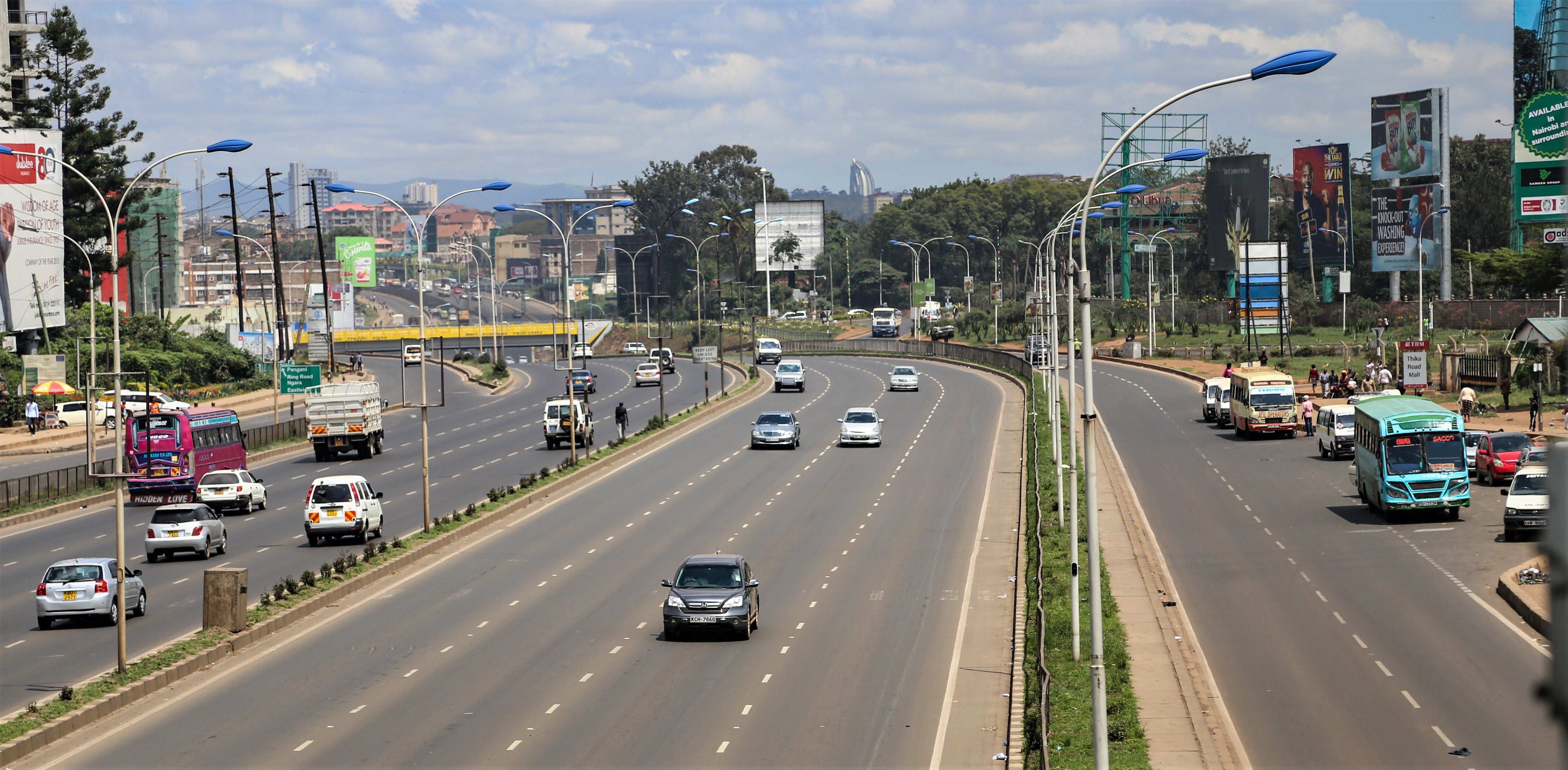 ケニアの高速 © Sarah Farhat/World Bank
