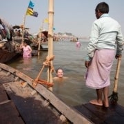 Onno takes a dip in the holy Ganges