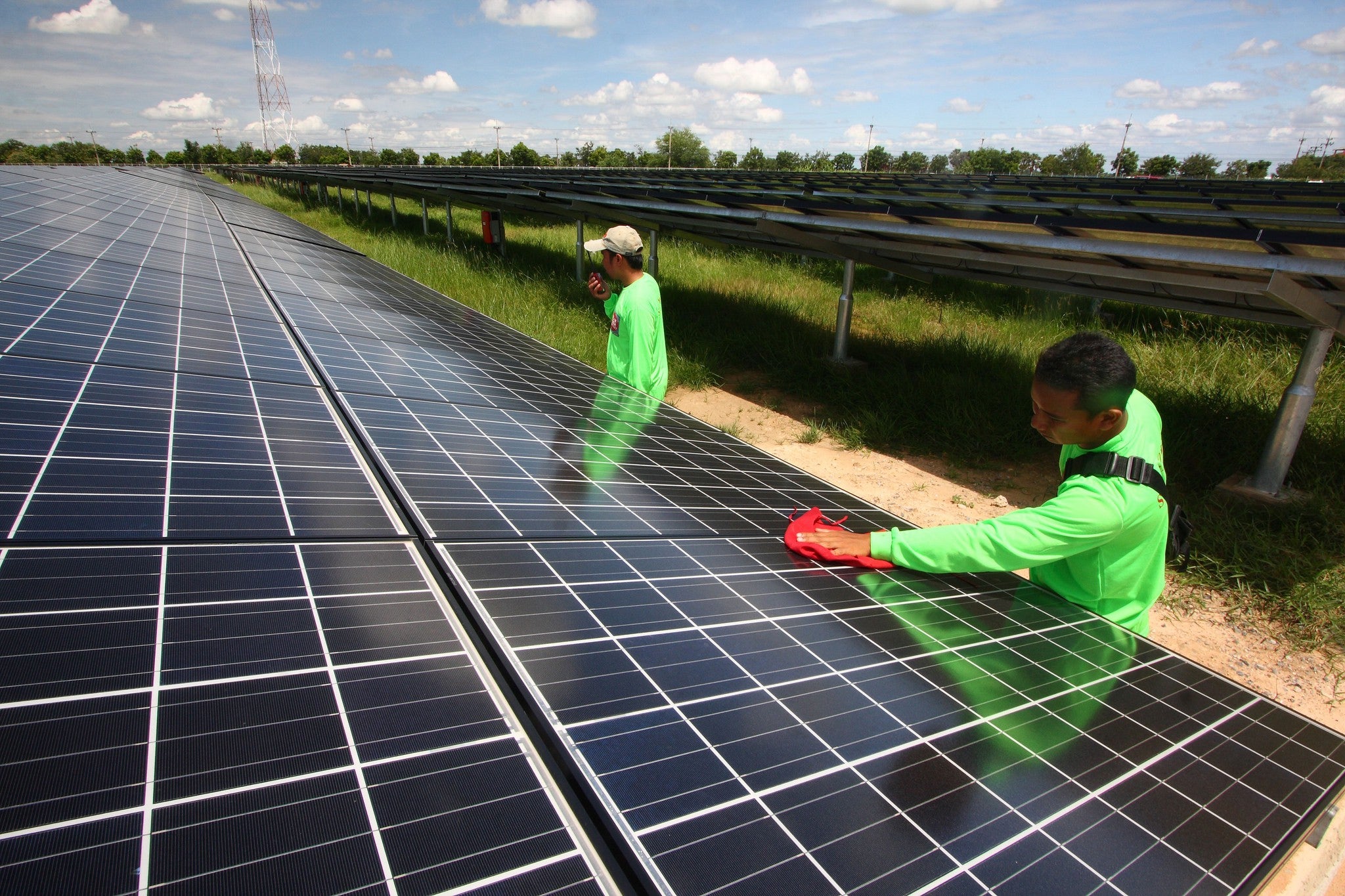 Estación de energía solar Korat 1 en Tailandia, propiedad del cliente de la Corporación Financiera Internacional, Solar Power Co. Estación de energía solar Korat 1 en Tailandia, propiedad del cliente de la Corporación Financiera Internacional, Solar Power Co.