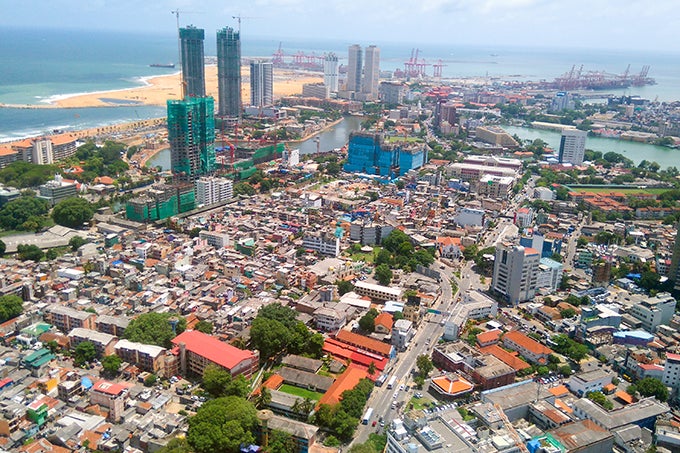 5-reasons-why-sri-lanka-needs-to-attract-foreign-direct-investments