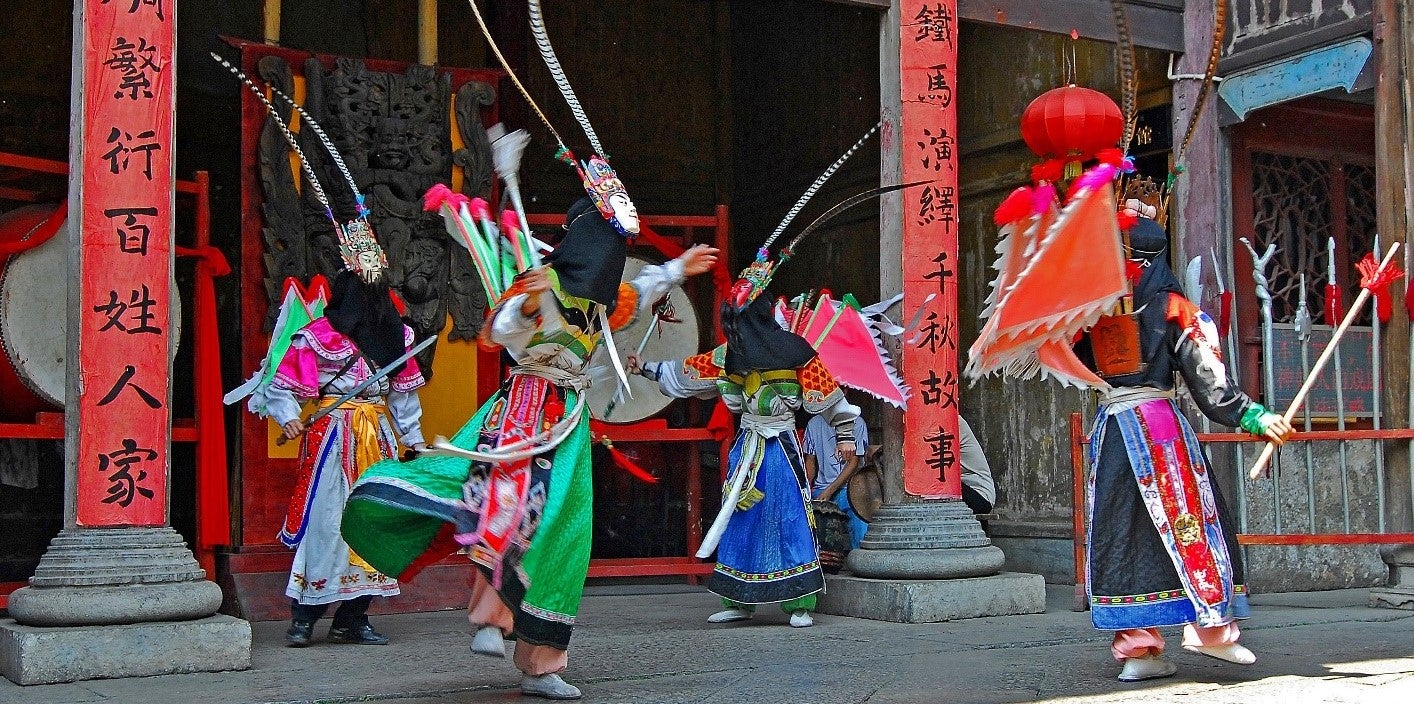 Des jeunes interprètent un opéra traditionnel chinois. Photo : You Ji / Banque mondiale Des jeunes interprètent un opéra traditionnel chinois. Photo : You Ji / Banque mondiale