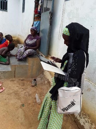 A student conducting household surveys. Photo: Gaëlle Nodjignemal Goltob