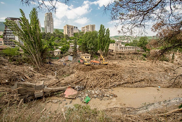 Heavy rains on June 13-14, 2015 caused a 1 million cubic-meter landslide to flow down the Vere River valley and damage the capital city of Tbilisi, Georgia. (Photo via Wikimedia Commons)
