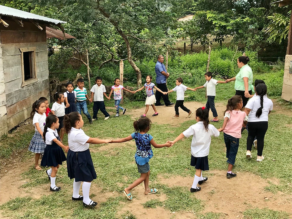 School in Floripón - Siuna, Nicaragua. Photo: Jorge Antonio Bastino School in Floripón - Siuna, Nicaragua. Photo: Jorge Antonio Bastino