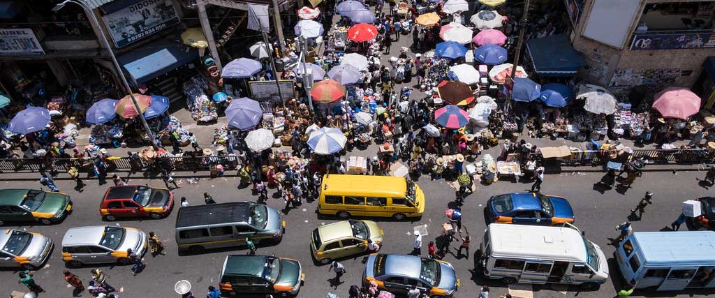 Mercado en Accra, Ghana. © Tom Saater/Corporación Financiera Internacional