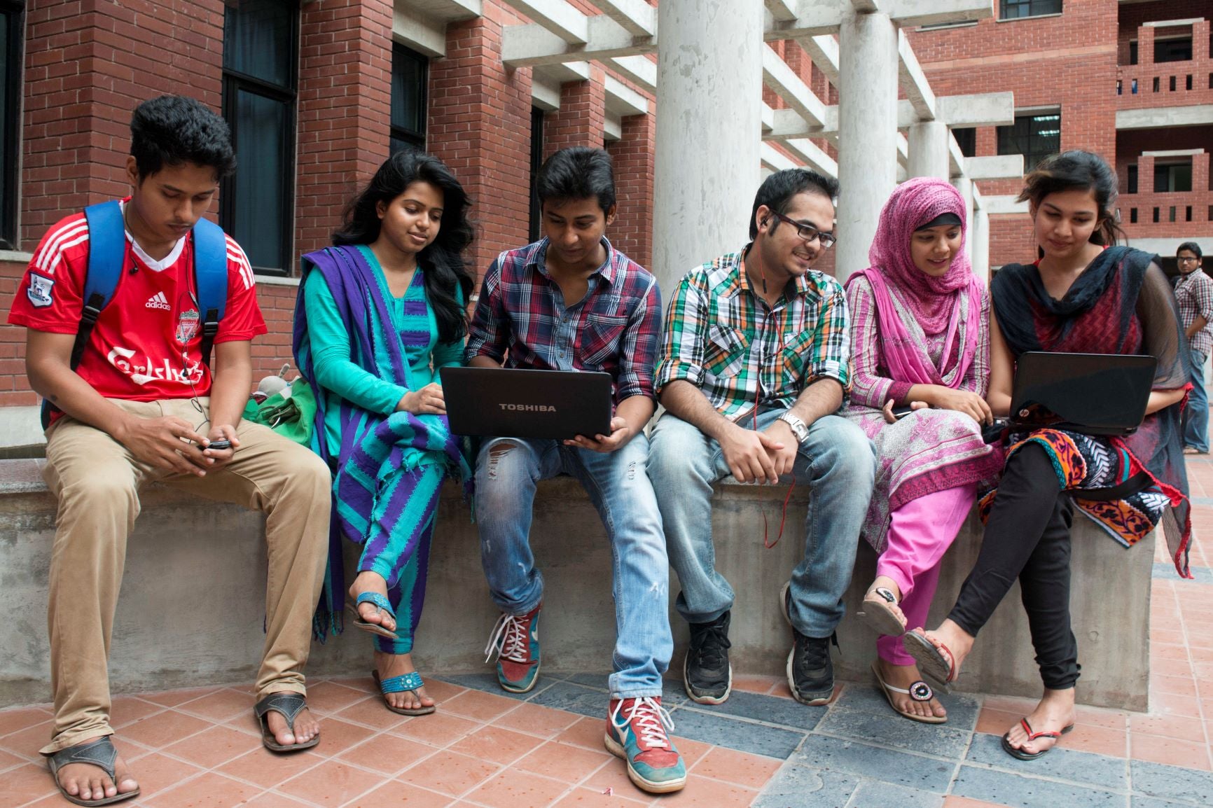 Earlier this year, most universities in Bangladesh lacked basic digital infrastructure for online learning. Photo: World Bank Earlier this year, most universities in Bangladesh lacked basic digital infrastructure for online learning. Photo: World Bank