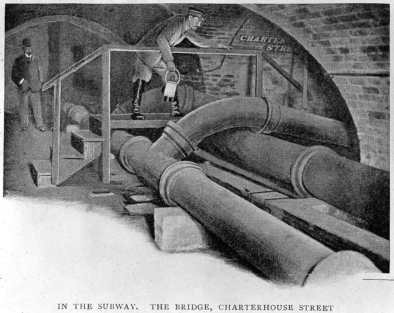 Sewage pipes under London in the 19th century 