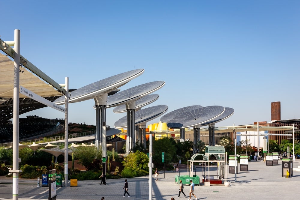 Solar energy and water condensing 'trees' structures at Expo 2020 Dubai (2021). (Aleksandra Tokarz/Shutterstock.com) Solar energy and water condensing 'trees' structures at Expo 2020 Dubai (2021). (Aleksandra Tokarz/Shutterstock.com)