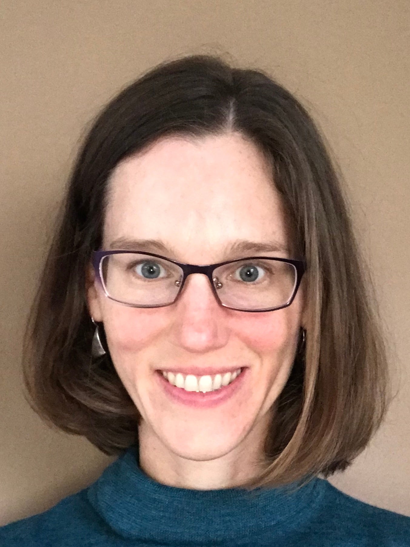 emily-kallaur-consultant